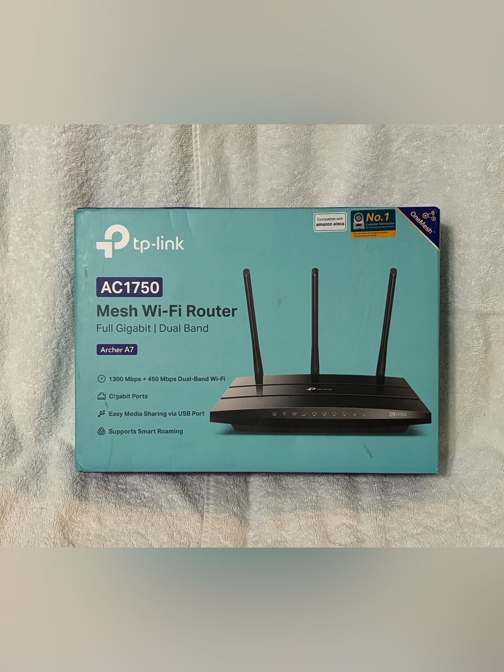 TP-Link AC1750 Mesh Wi‑Fi Router Box in teal and black